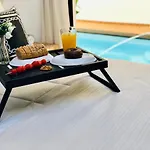 Canaryislandshost L *