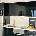 Canaryislandshost L Насарет