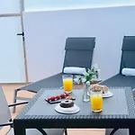 Canaryislandshost L Апартаменты *